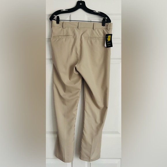 NWT Men's Roundtree and York Andrew Straight Fit Performance Tan Pants 32x30 - Picture 2 of 4